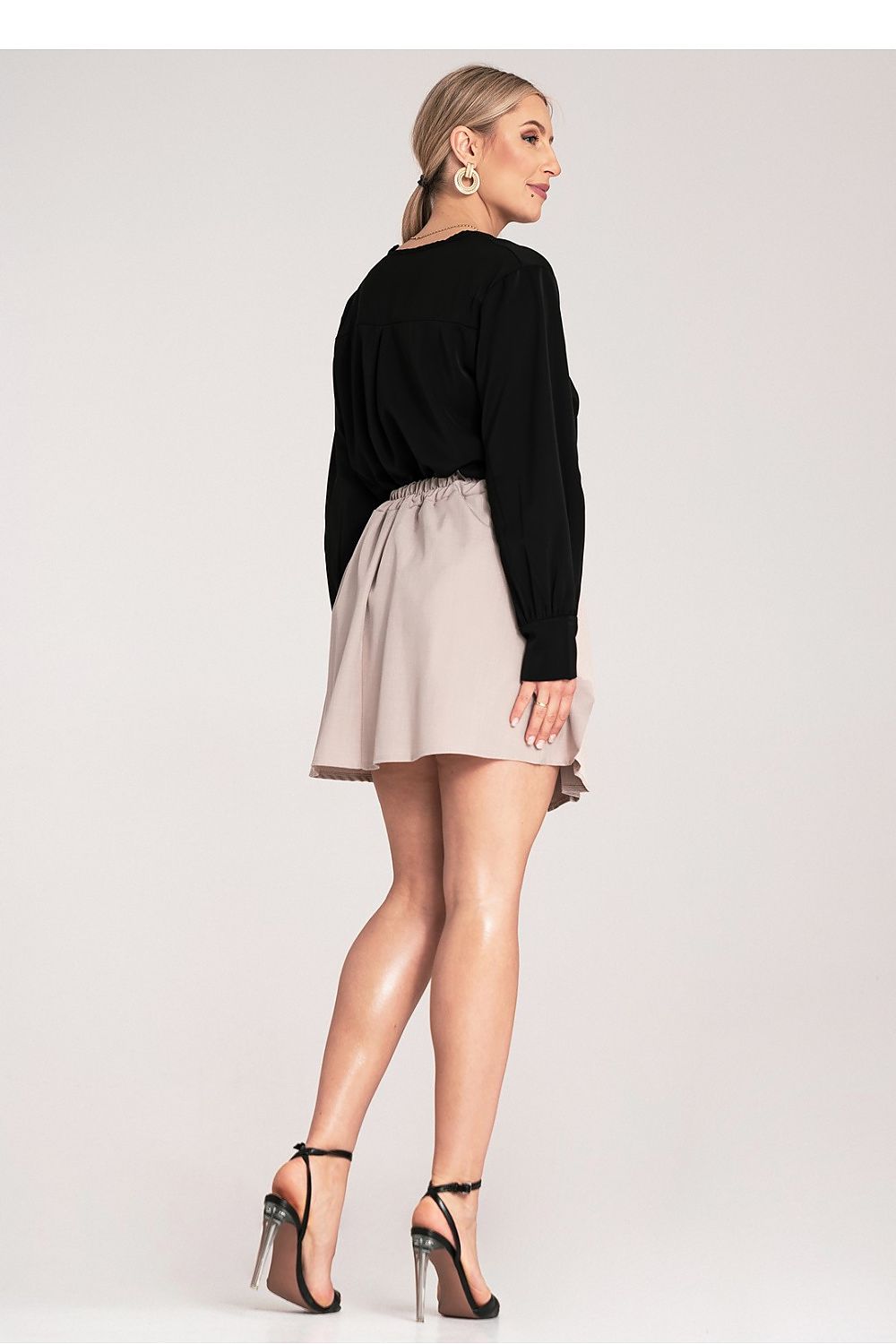  Krátká sukně  model 214842 Figl 