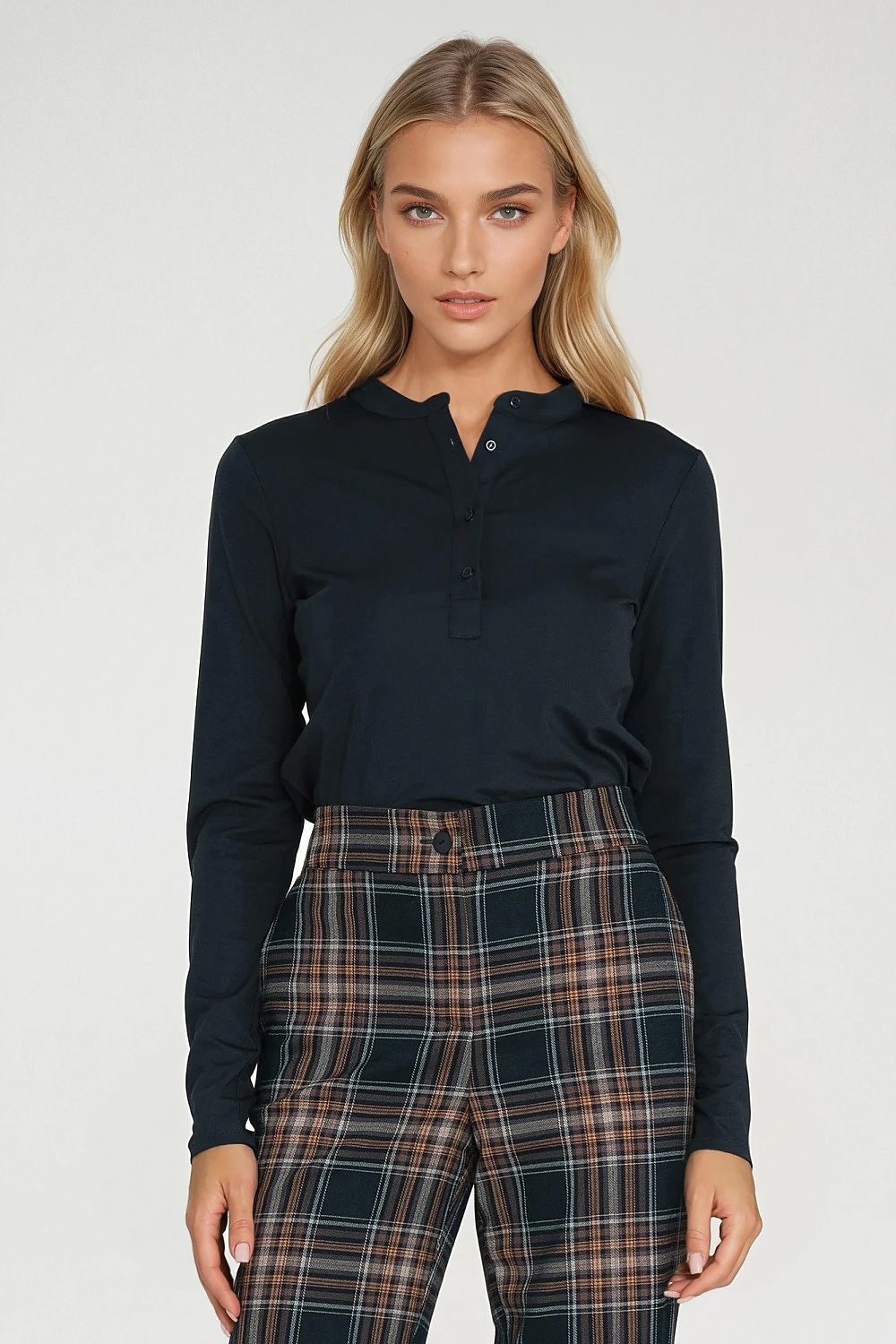  Halenka  model 218902 Nife 